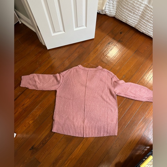 Free People oversized sweater. Size small. Perfect condition. Light pink - Picture 3 of 7